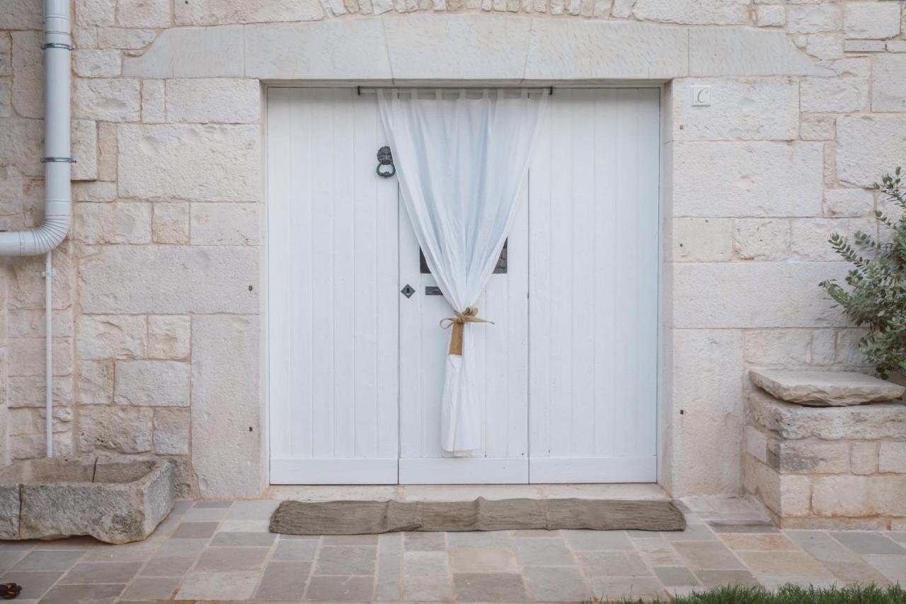Trulli Harmonia Con Piscina - Alberobello Exterior photo